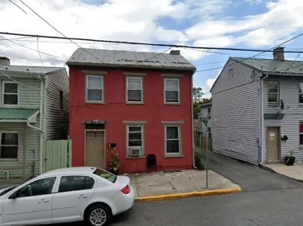 149 N West St #2, Carlisle, PA 17013