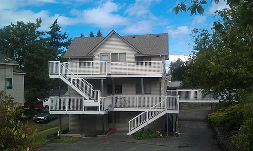 1507 Franklin St Photo 1