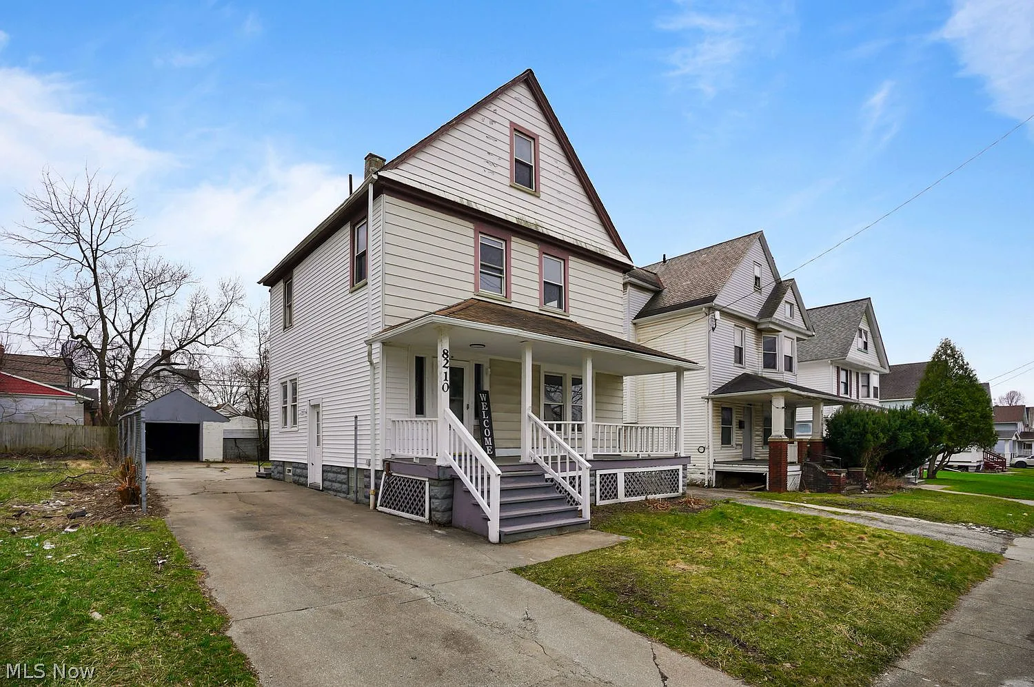 3 bed, 1.0 bath, 1248 sqft, $1,400 — Photo 1