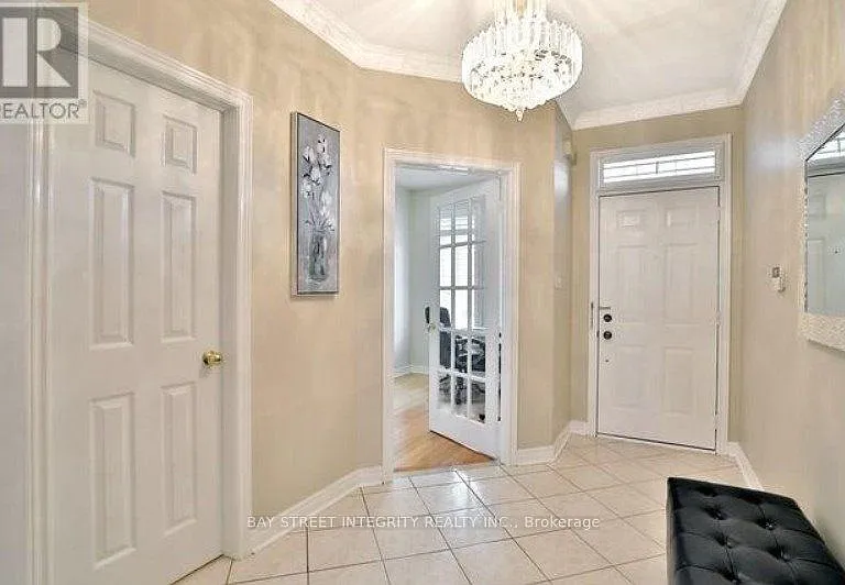 1383 Liverpool St — Photo 3