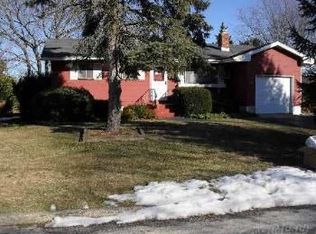 9 Jarvin Rd, Port Jefferson Station, NY 11776