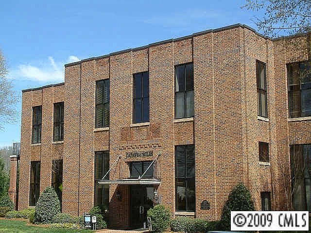 1st image of 545 Catawba St