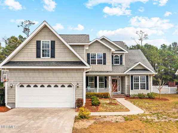 1106 Palmer Way, Morehead City, NC 28557