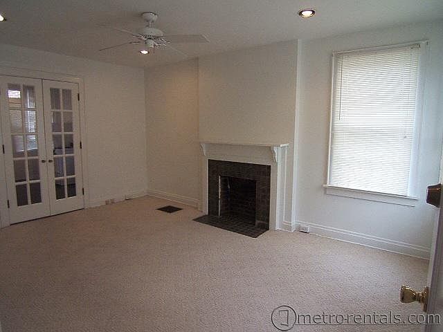 Combination Living room/Bedroom