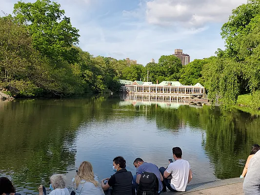 Rented by Corcoran | media 40