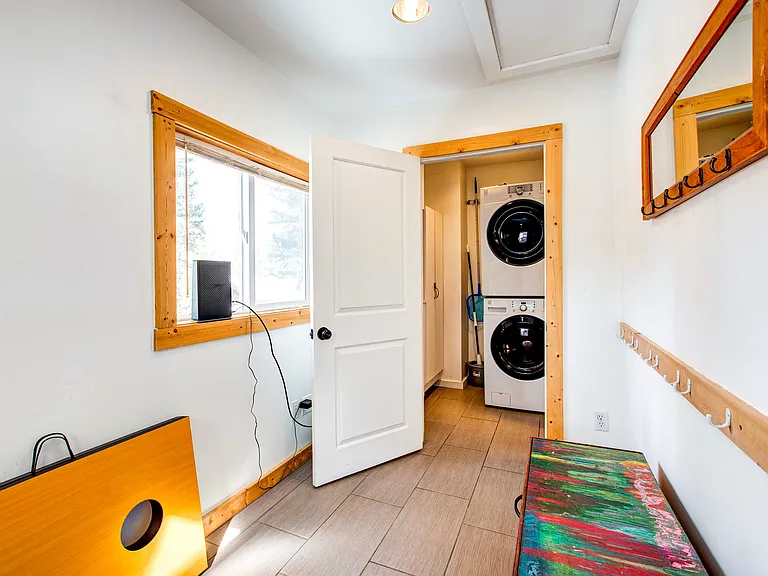506 N Fairview St — Photo 18