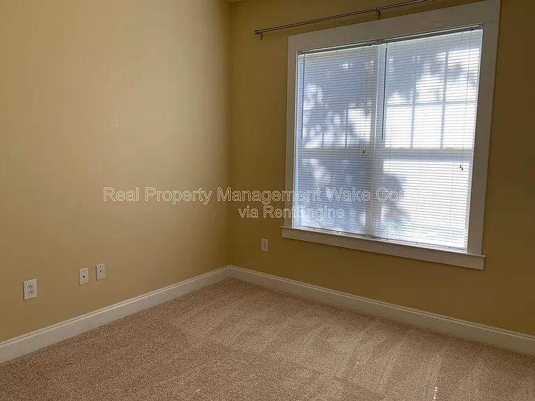 10813 Cokesbury Ln — Photo 18