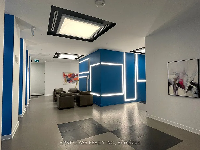 99 Broadway Ave #810 — Photo 16