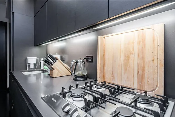 Rented by Real Easy LLC | media 51