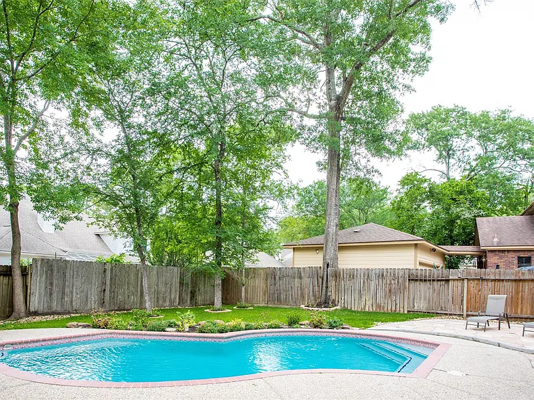 95 Rush Haven Dr — Photo 14