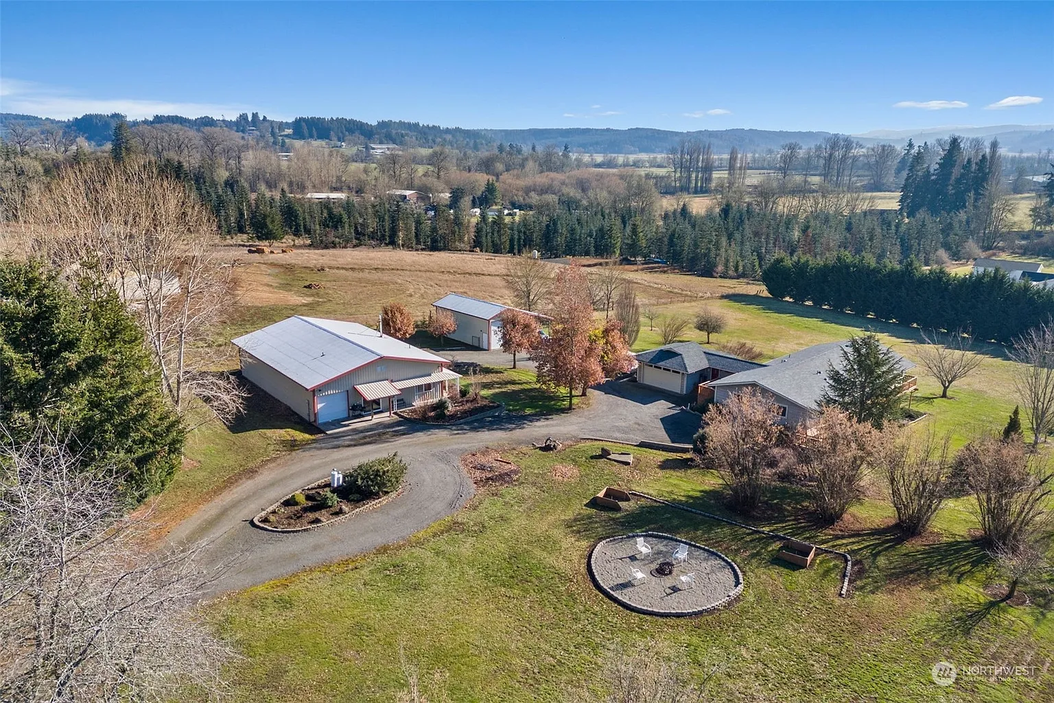 209 Stearns Road photo 1