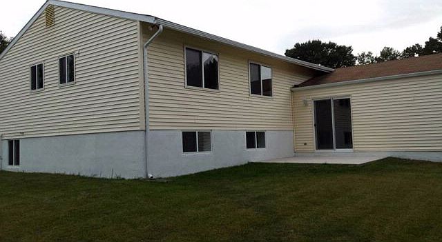2nd image of 8 Needleleaf Dr
