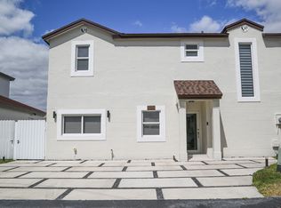 9035 SW 148th Ct, Miami, FL 33196