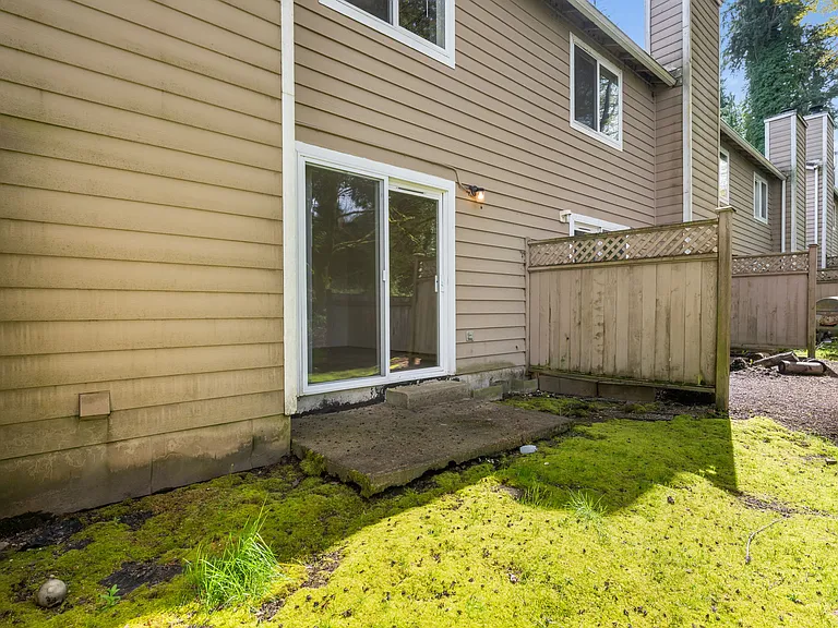 1318 9th St SE #1318 — Photo 21