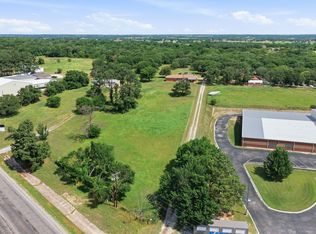 3523 E Highway 199 #L, Springtown, TX 76082
