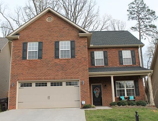 1st image of 956 Vicar Ln