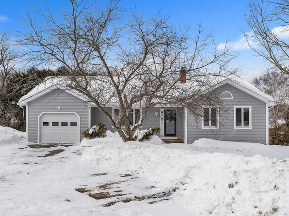 21 Country Way, Barre City, VT 05641