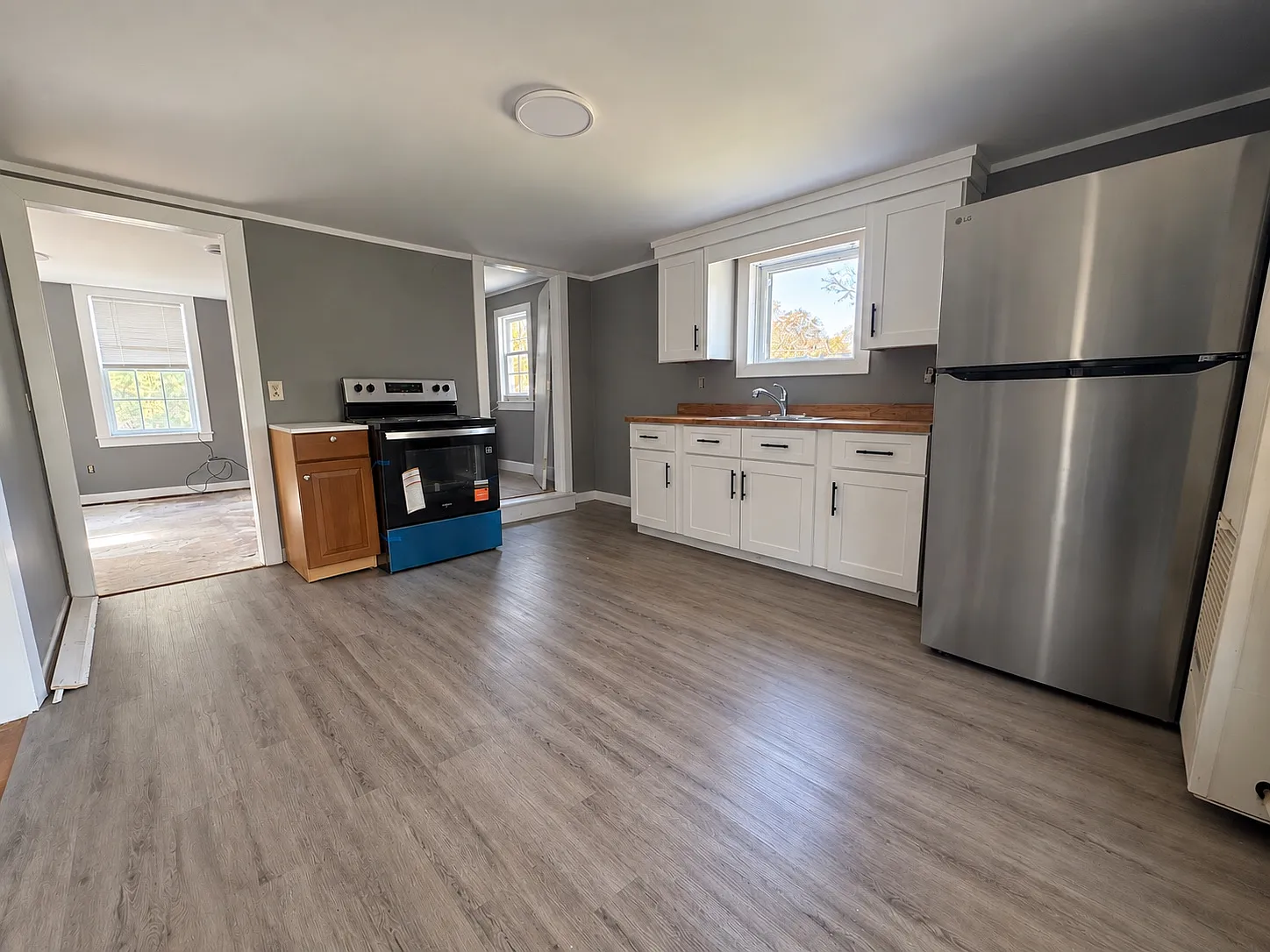 1 bed, 700 sqft, $1,600 — Photo 1