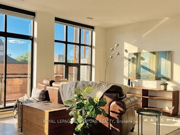 4th image of 21 Matchedash St S #307