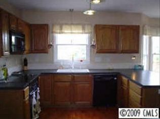 642 Highland Ridge Rd, Mooresville, NC 28115