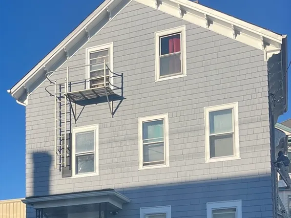 862 Locust St, Fall River, MA 02720