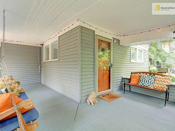 4th image of 4238 Harrison St