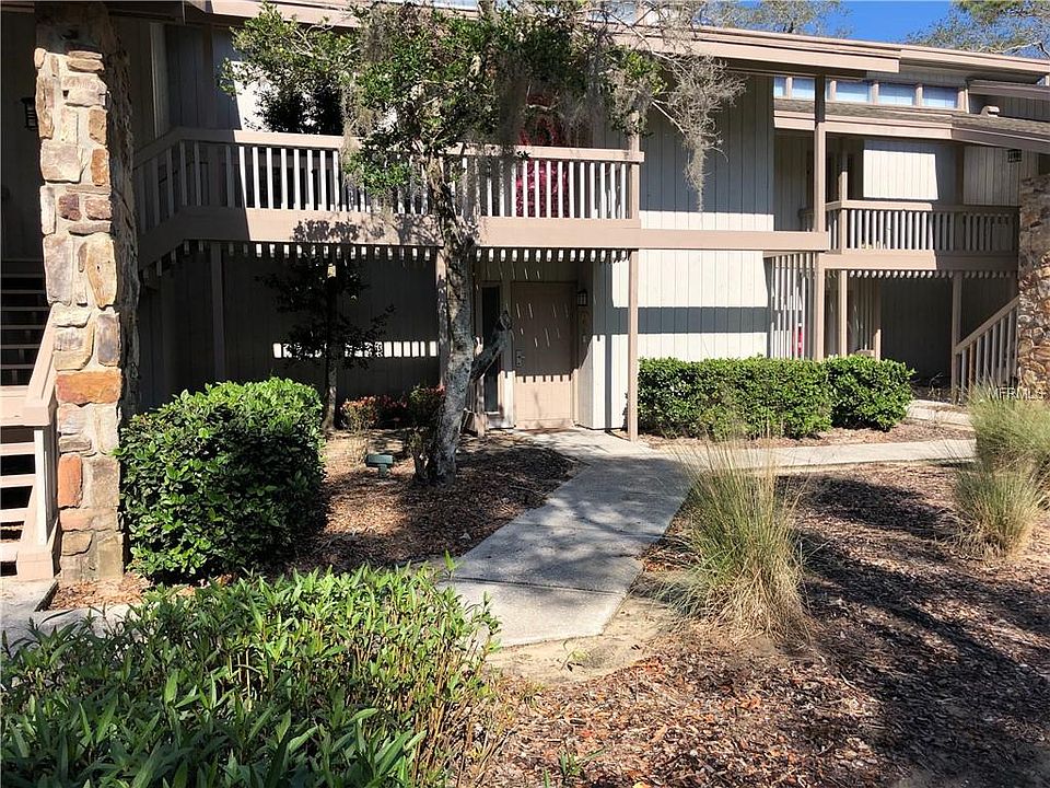 1st image of 402 Cypress Dr #402