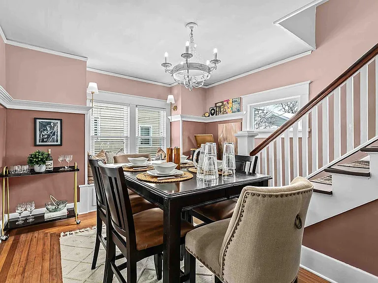 211 Catalpa Dr — Photo 25