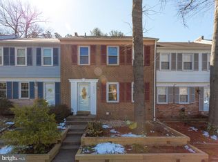 8329 Moline Pl, Springfield, VA 22153