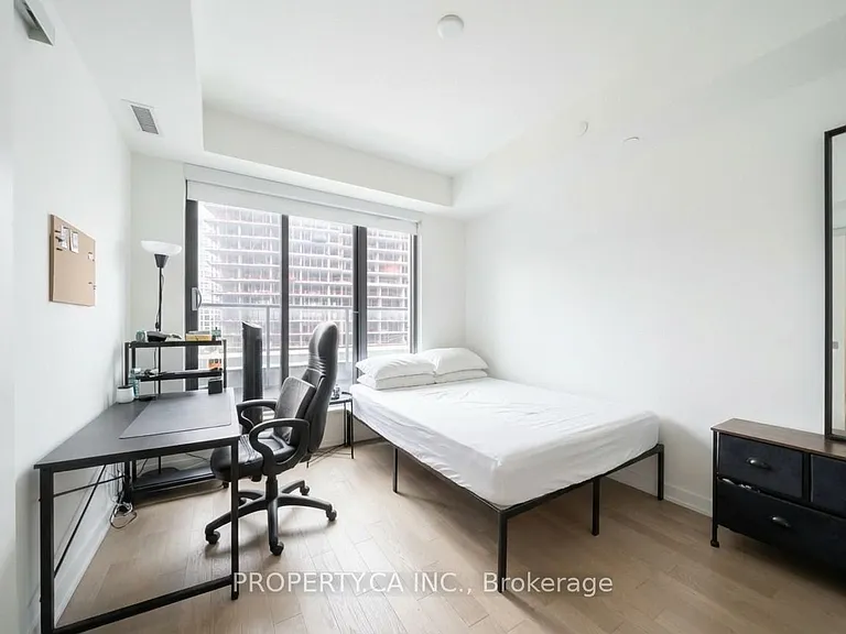 12 Bonnycastle St #422 — Photo 10