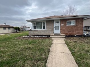 16124 Winchester Ave, Markham, IL 60428