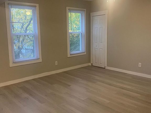 5th image of 2100 Halstead Ave APT 3