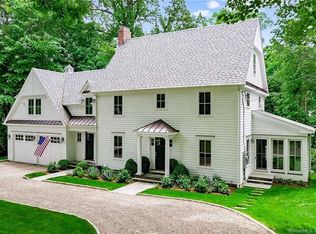 28 Hillcrest Ave, Darien, CT 06820