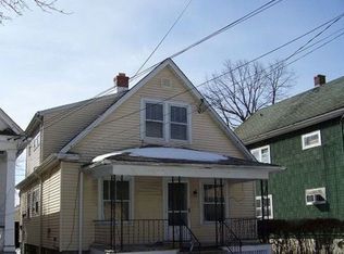2425 Orleans Ave, Niagara Falls, NY 14303