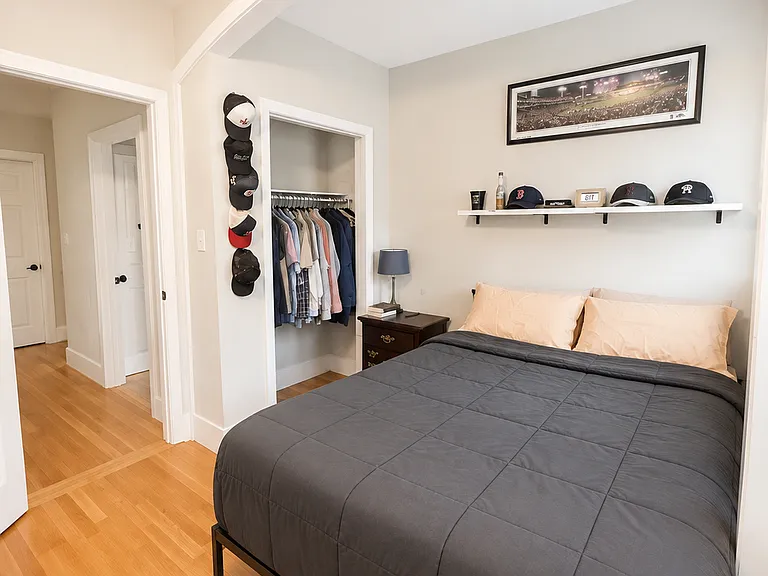 530 E 4th St #2 — Photo 6