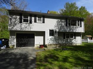 158 Lambtown Rd, Groton, CT 06355