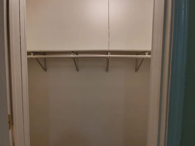 328 Milton Ave #1 — Photo 16