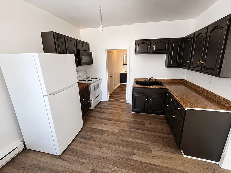232 Wilson St #1 — Photo 6