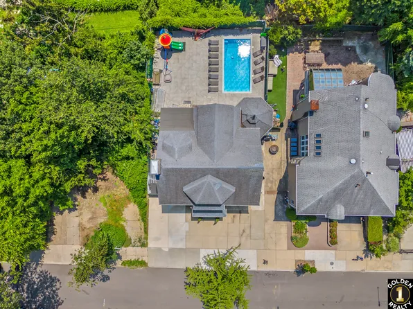 115-18 Mayfair Road image 49 of 55