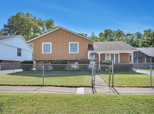 3257 Magnolia Dr, Markham, IL 60428