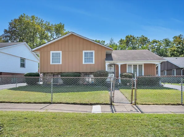3257 Magnolia Dr, Markham, IL 60428