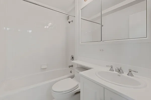 Rented by Byson Real Estate Company | media 3