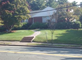 112 Newton St, Brookline, MA 02445