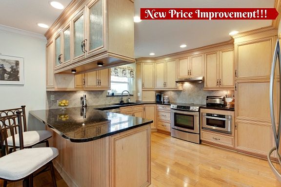 Home steps to the Sand!