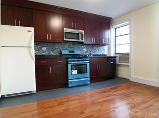 391 10th St #2, Brooklyn, NY 11215