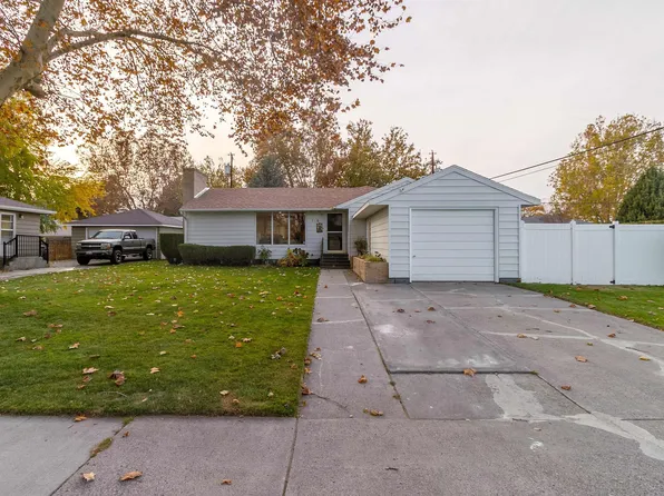 115 N Palouse St, Kennewick, WA 99336