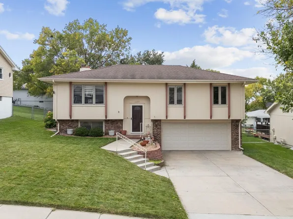 10917 V St, Omaha, NE 68137