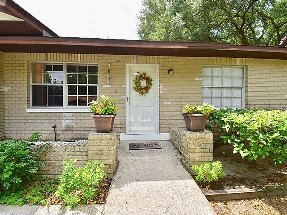 3rd image of 1213 Citrus Hill Ct