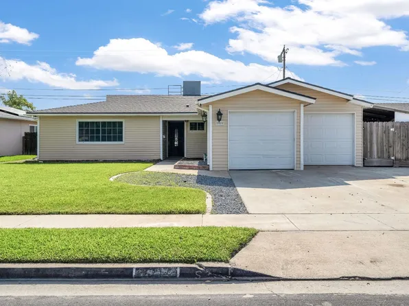 2015 N Burl Dr, Hanford, CA 93230