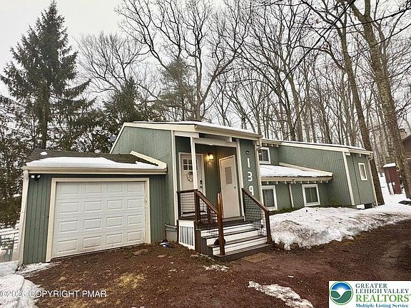 2nd image of 9 Sassafras Rd